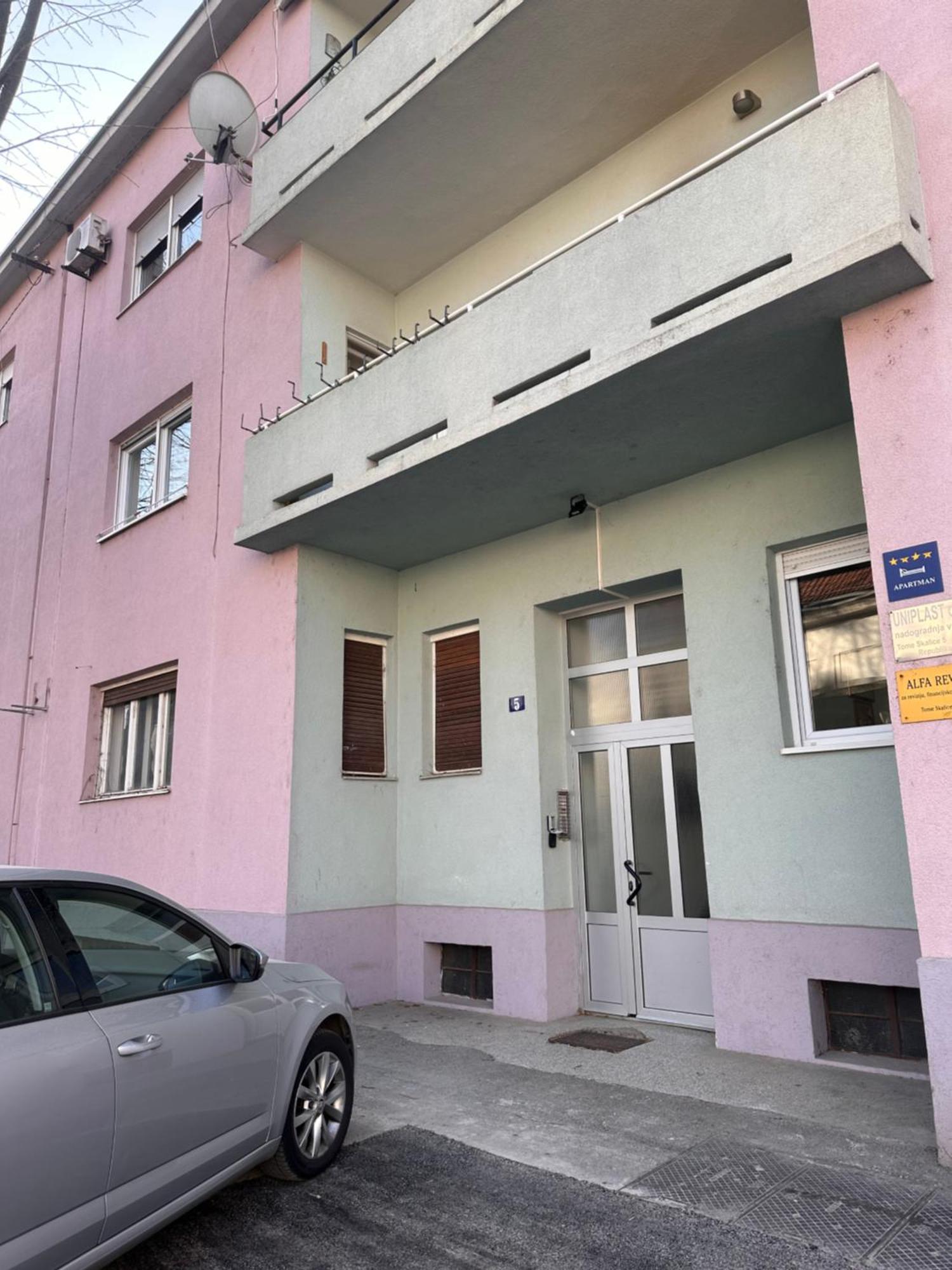 Apartman Pannonica Pin 0-24H Σλαβόνσκι Μπροντ Εξωτερικό φωτογραφία